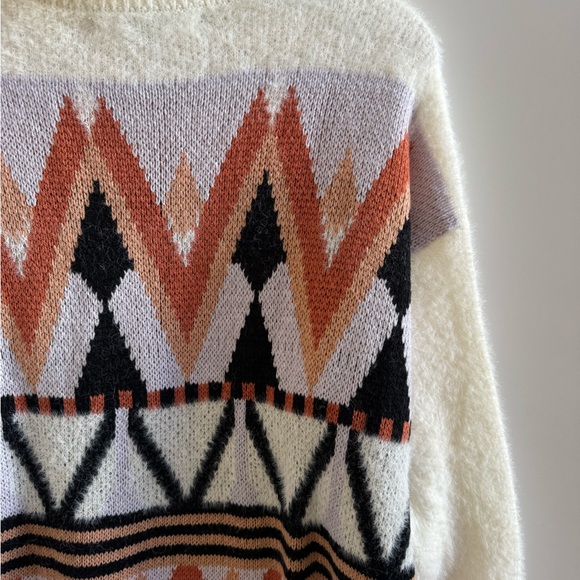 Cozy turtleneck sweater - Picture 10 of 12